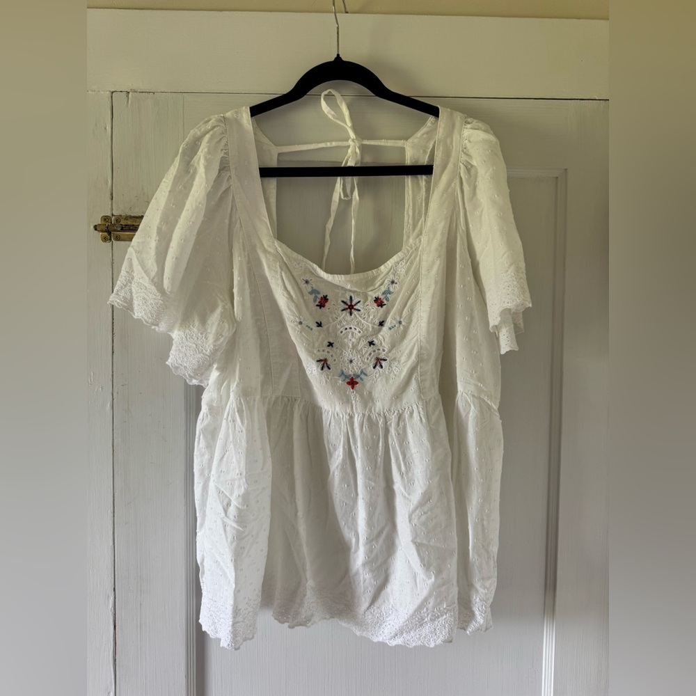 Embroidered White Women's Top